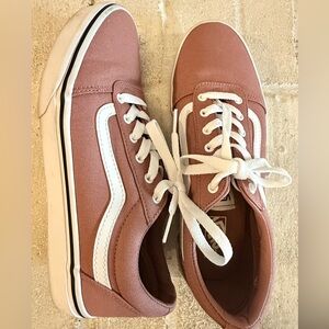 Vans mauve colored Canvas Sneakers women’s size 6 EUC